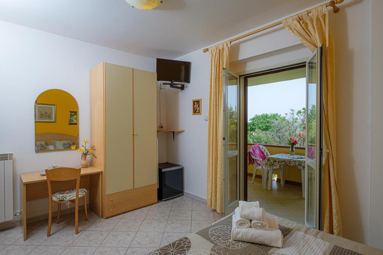 Agriturismo La Fata 그레세토 외부 사진
