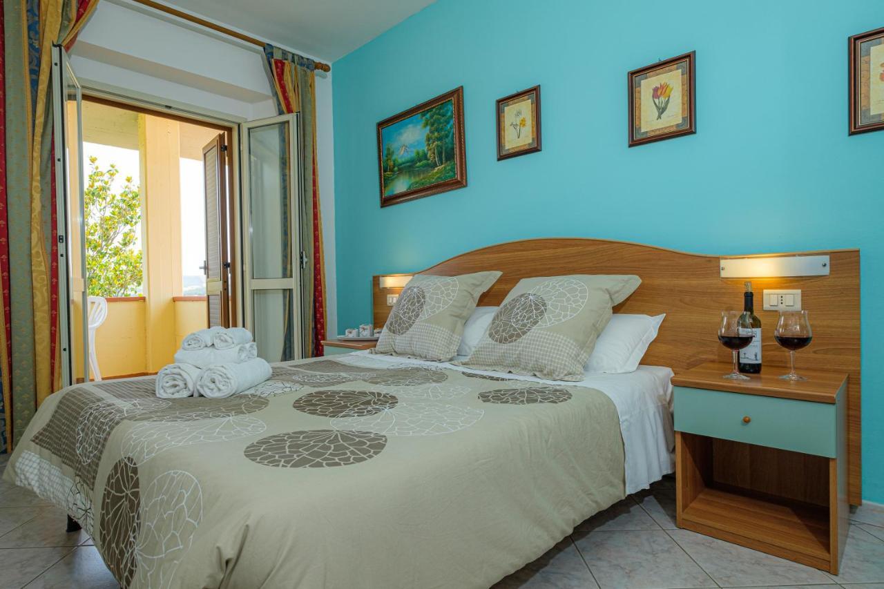 Agriturismo La Fata 그레세토 외부 사진